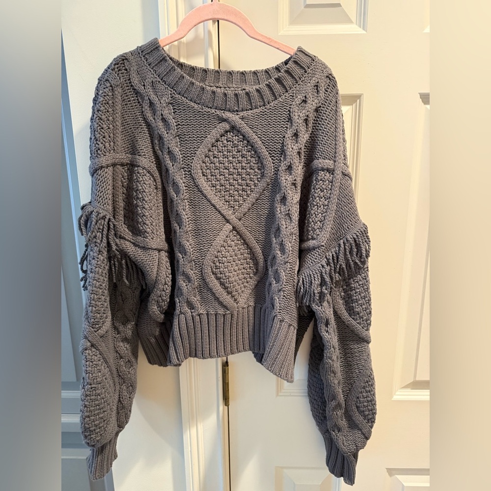 Line & Dot Cable Knit Sweater in Gray